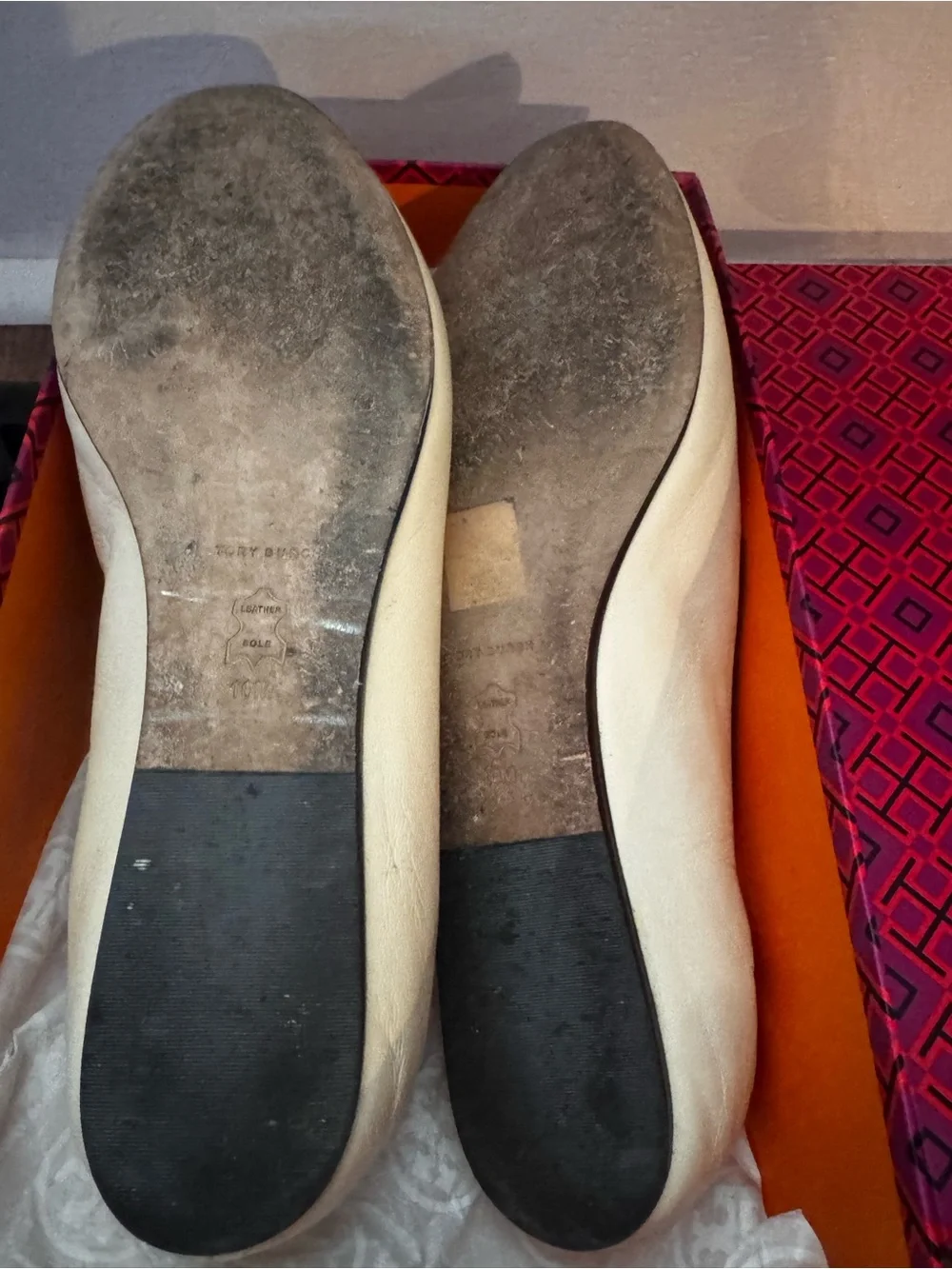 Tory Burch Cream Leather Logo Slip-On Flats with Gold Emblem